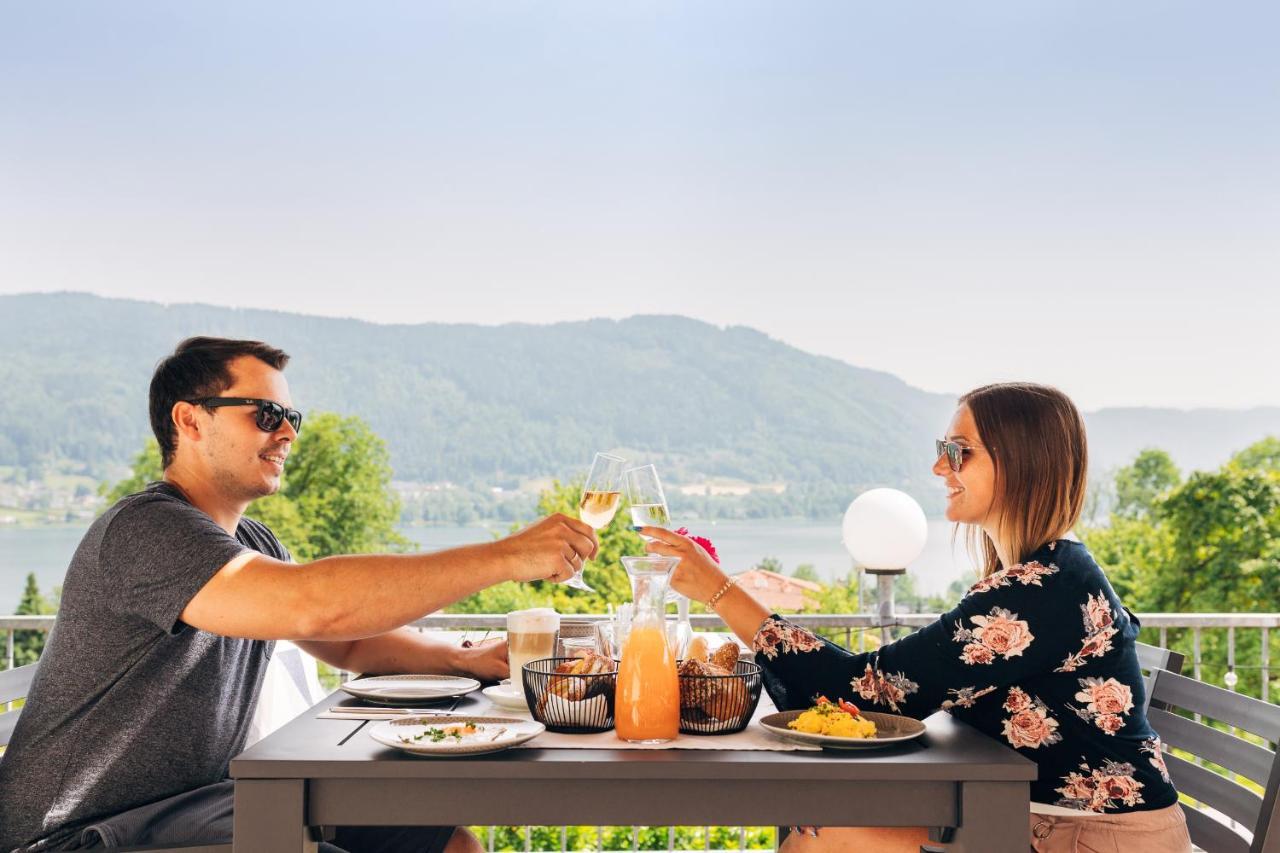 Gasthof Nindler Hotel Steindorf am Ossiacher See Bagian luar foto