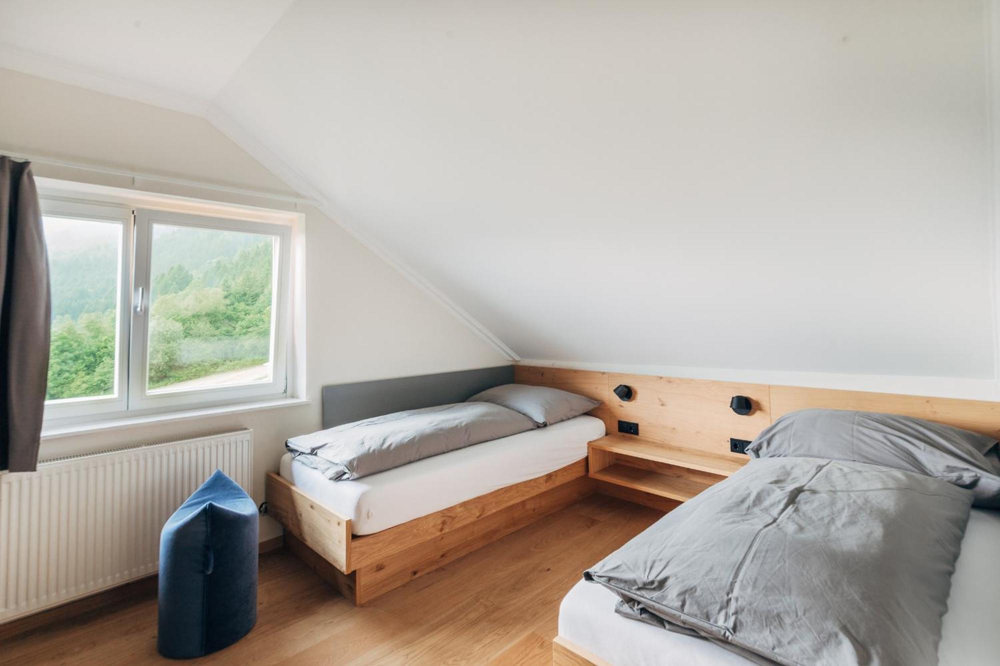 Gasthof Nindler Hotel Steindorf am Ossiacher See Bagian luar foto